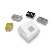 Plastron 45x45 incliné pour 1 connecteur RJ45  : cliquez sur l’image pour voir les détails du produit