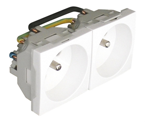 Prise NF DOUBLE 2P+T 16A 250V 