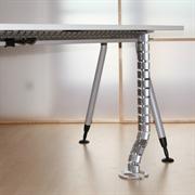 PVC kabelbescherming voor bureau